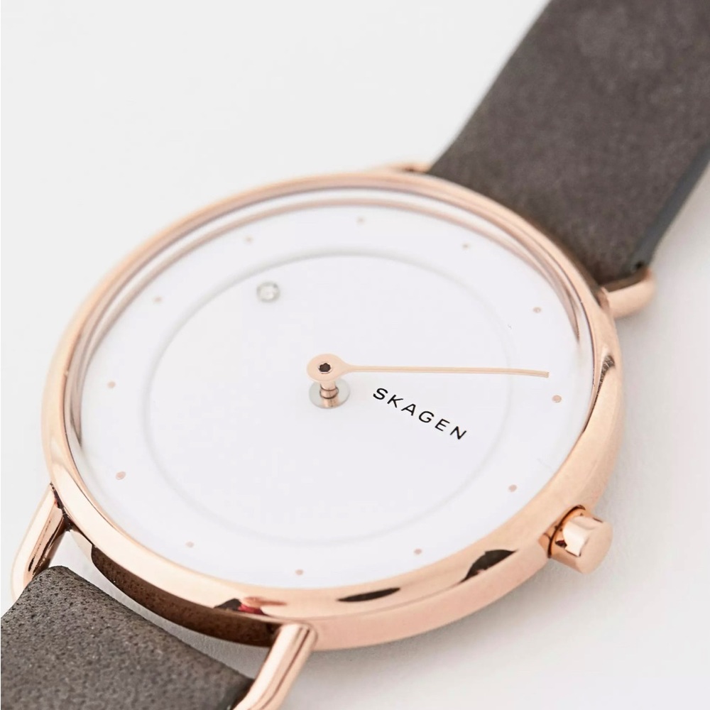 Skagen Horisont Special-Edition Genuine Diamond Gray Leather Watch - Picture 7 of 10